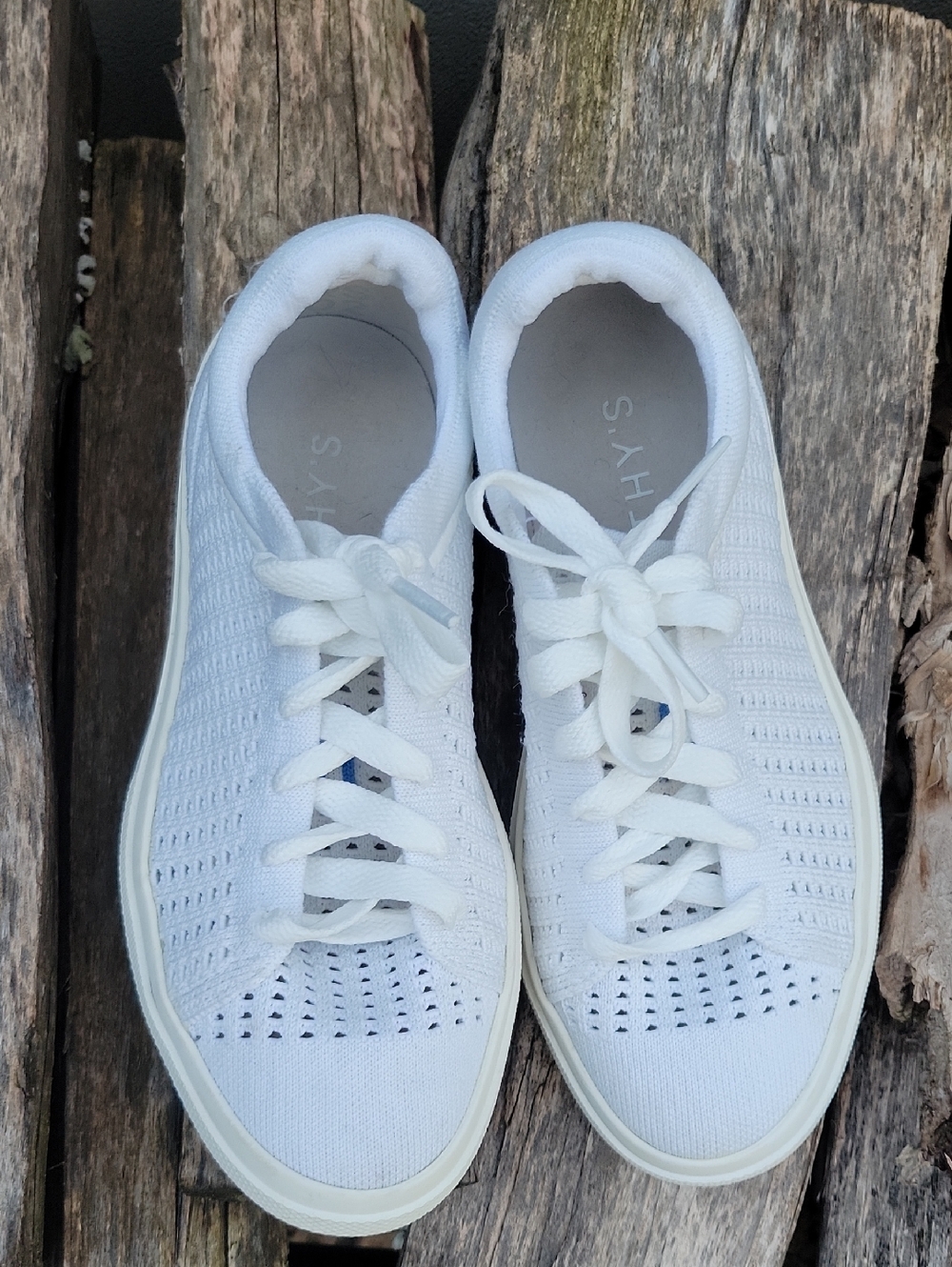 ROTHY'S White Courtside Sneakers - Classic Low-Top w/Blue accents size 6 - Picture 3 of 7